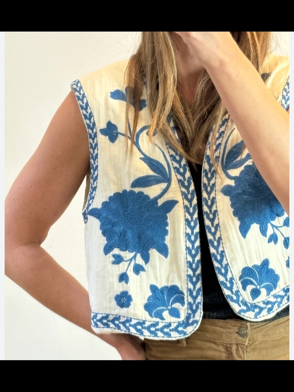 Blue Floral Embroidered Sleeveless Vest - Women